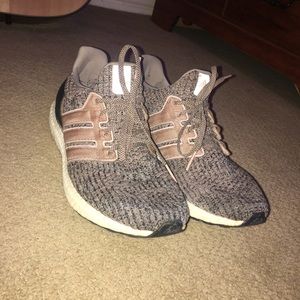 Ultra boost 4.0 ash pearl
